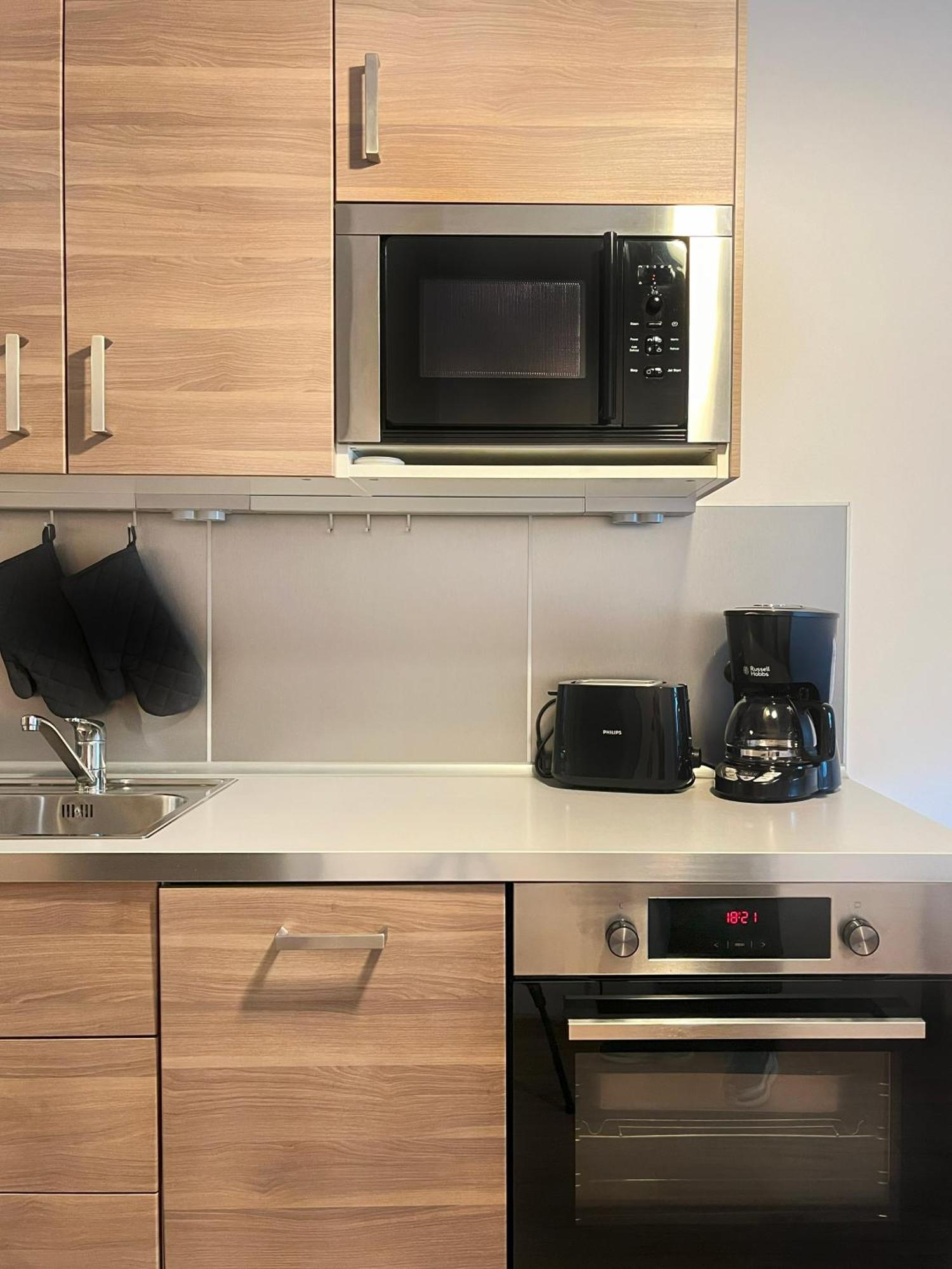 Large 2 Bedrooms And Living Room, Kazimierz District Apartament
