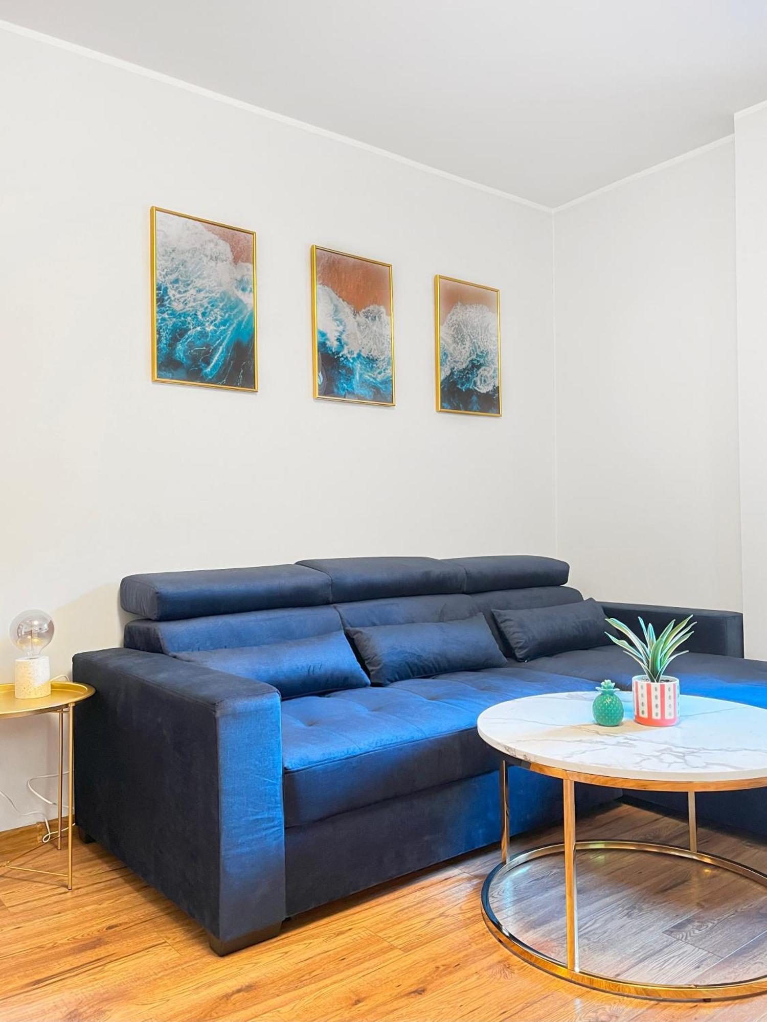 Large 2 Bedrooms And Living Room, Kazimierz District Apartament *