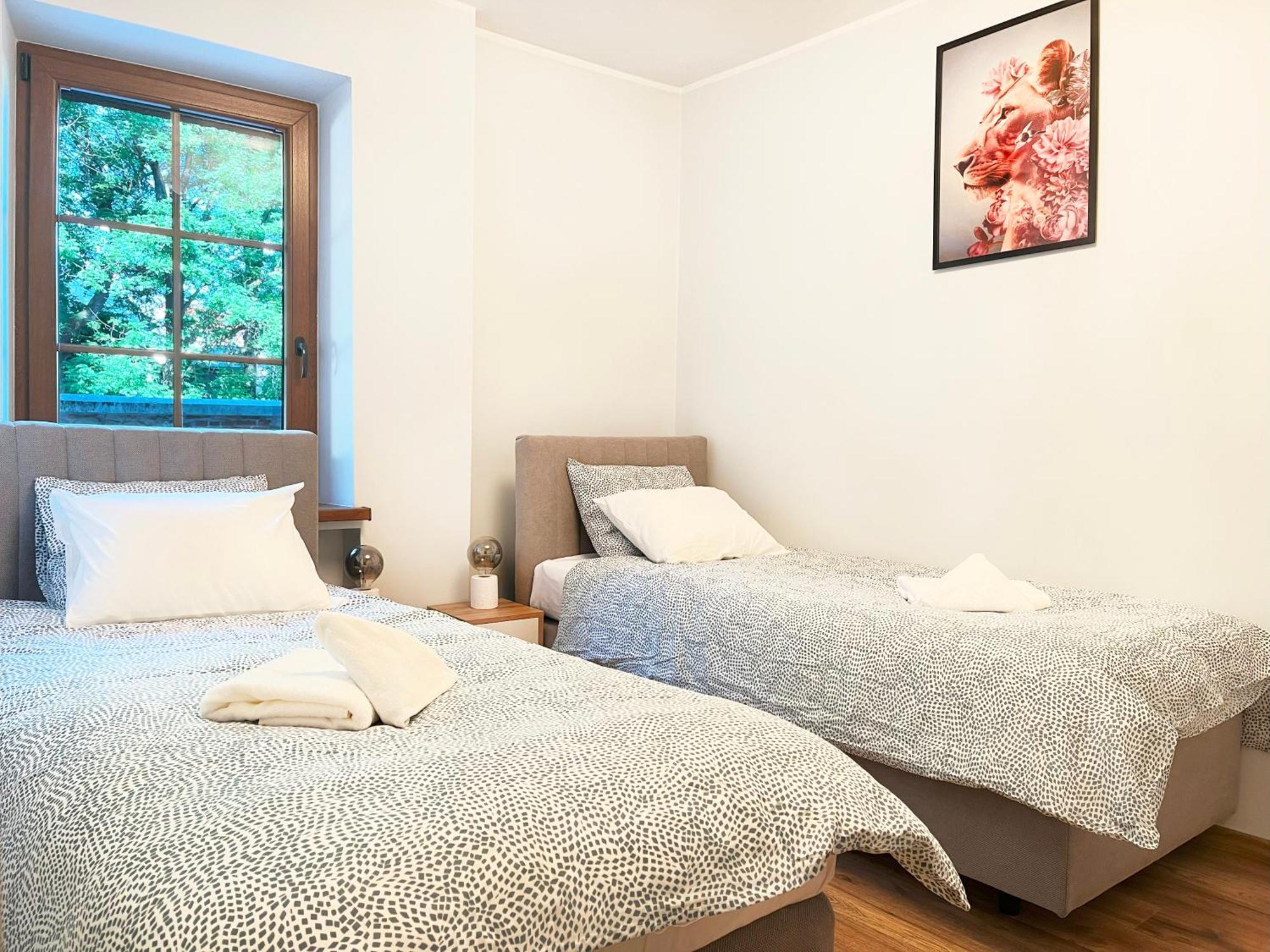 Apartament Large 2 Bedrooms And Living Room, Kazimierz District Kraków